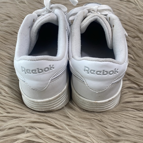 White Sneaker - Picture 4 of 5